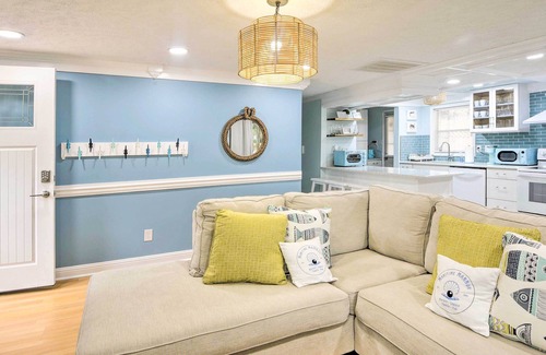 Atlantic Beach Casa | Walk to Ocean: Home w/ Fire Pit in Atlantic Beach