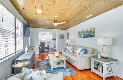 Atlantic Beach Cabaña | Walk to Ocean: ‘Pearl Cottage’ in Atlantic Beach