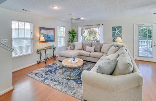 Surfside Beach Casa | Walk to Ocean Surfside Beach Gem with Private Pool