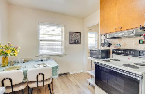 Pleasant Valley Casa | Walk to Old Colorado City Home with Fenced Yard