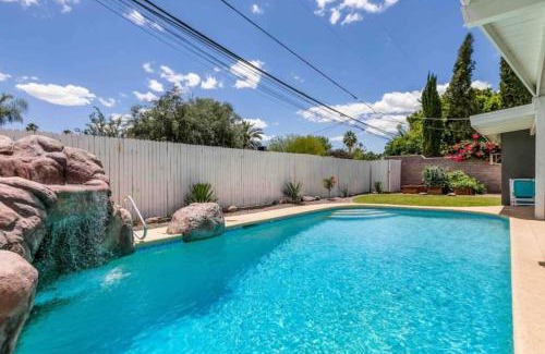 Western Villa Casa | Walk To Old Town, Free Heated Pool W Waterfall