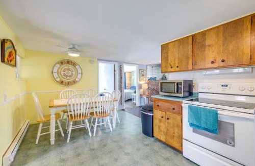 Old Orchard Beach Casa | Walk to OOB Pier Family-Friendly Home with Hot Tub!