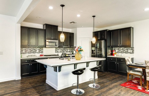 Tracy Casa | Walk to Parks: Mountain House Retreat w/ Patio!