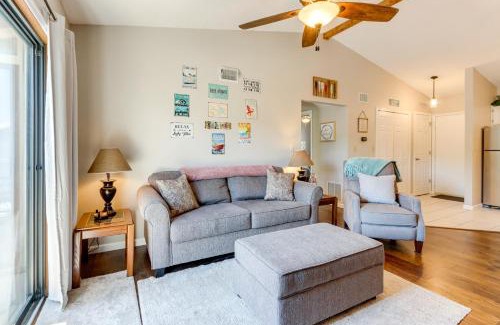 Osage Beach Apartamento | Walk to Pool and Lake Cozy Osage Beach Condo