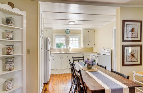 Huron Casa | Walk to Private Beach: Lake Erie Retreat w/ Yard!