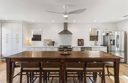 McFerrin Park Casa | Walk to Restaurants - Outdoor Patio with Grill & Fit Pit, 1 Mile to Stadium & Downtown