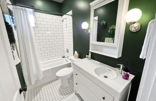 Over-the-Rhine Apartamento | Walk to Rhinegeist, Findlay Market, FREE Streetcar
