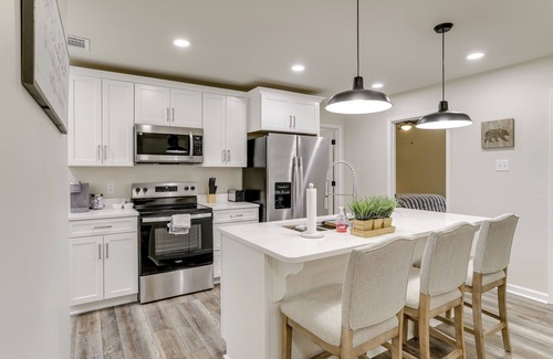 Heber Springs Casa | Walk to River: Newly Built Home in Heber Springs!
