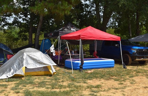 Cullman Alquiler De RV | Walk To Rock The South Tent Camping/Car Camping