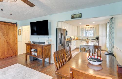 Bay View Casa | Walk to Sandusky Bay Home with Hot Tub and Fire Pit!