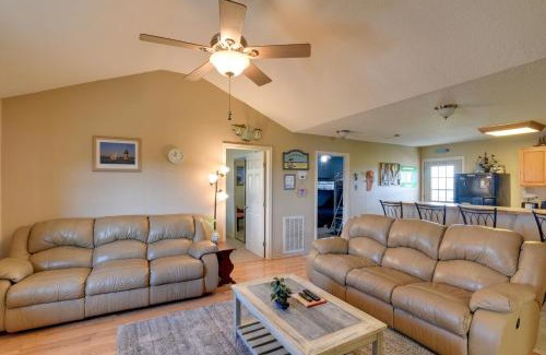 Surfside Beach Casa | Walk to Shore and Restaurants Surfside Beach Home!