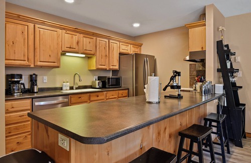 South Snyderville Basin Condominio | Walk to Ski — 2BR/2BA Canyons/Park City Condo