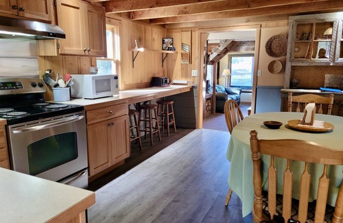 Winthrop Cabina | Walk to Ski Trail! Matt's Cabin at Brown's Farm