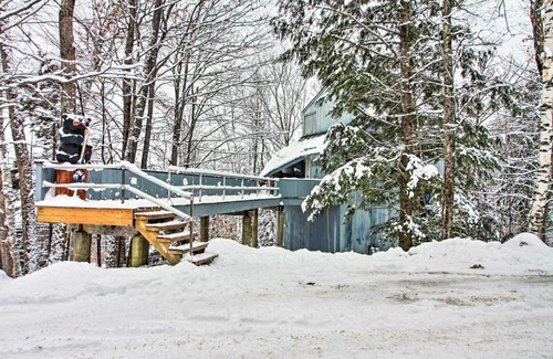 Ludlow Casa | Walk to Ski Trails Ludlow Home on Okemo Mountain!