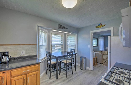 Speedway Casa | Indianapolis Area Home - Walk to the Speedway!
