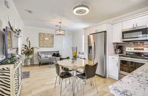 Faubourg Livaudais Casa | Walk to St Charles Ave: Renovated Home w/ Patio!