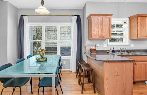 Rosewood Casa | Walk to Stadium
