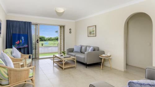 Woorim Casa | Walk to Surf Beach - Ground floor apartment - Bribie Horizons Boyd St, Woorim