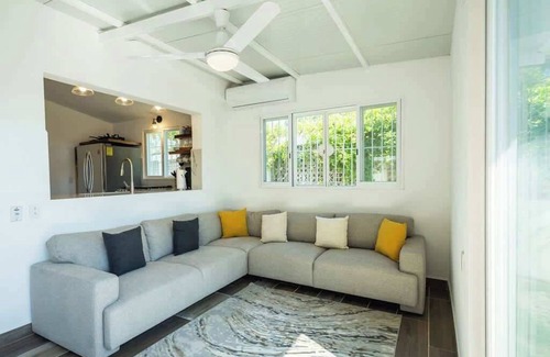 Emiliano Zapata Casa | Walk to Surf & Town – Family-Friendly Beach Casita