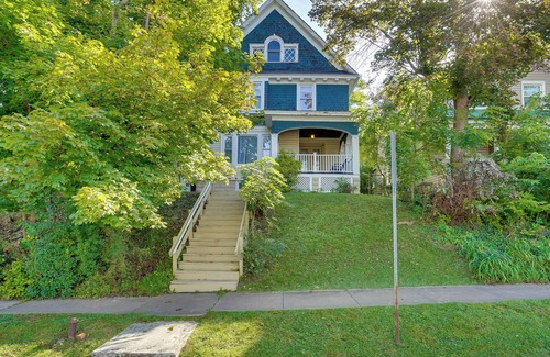 Eastside Cabaña | Walk to Syracuse Campus: Family-friendly Home!