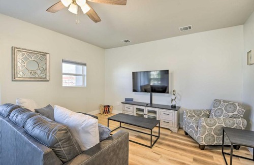 Fort Worth Apartamento | Walk to TCU Fort Worth Retreat with Balcony!