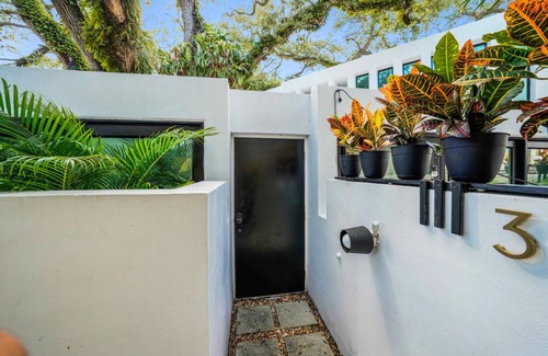 Colee Hammock Apartamento | Walk to the best dining, bars, shops, and more