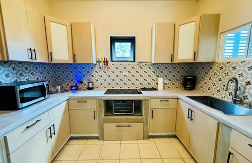 Dorado del Mar Casa | Walk to the beach, 200M Wi-Fi, BBQ, 24H self check-in!