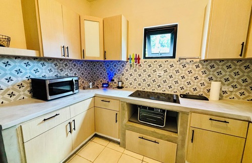 Dorado del Mar Casa | Walk to the beach, 200M Wi-Fi, BBQ, 24H self check-in!