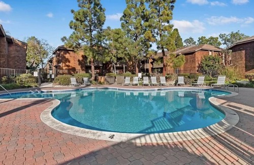 Del Obispo Condominio | Walk to the beach! 5-Star condo!