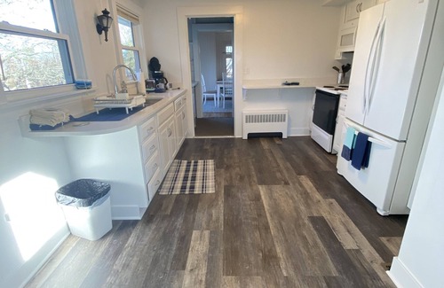 Barnstable Casa | Walk to the beach, or use your private hot tub