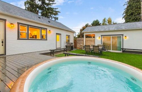 West End Apartamento | Walk to the waterfront - Charmwood House in Tacoma