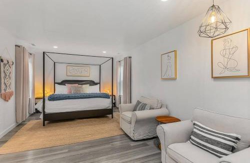 West End Apartamento | Walk to the waterfront - Charmwood House in Tacoma