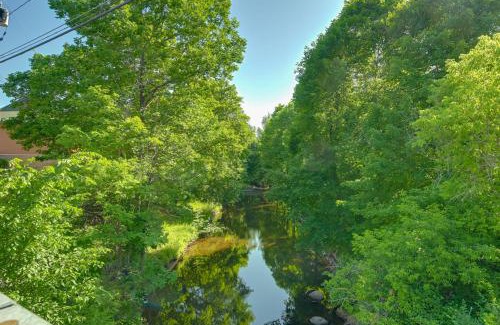 North Creek Apartamento | Walk to Town and River Cozy North Creek Cottage