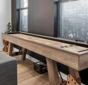Hillsboro Village Casa | Walk to Vanderbilt and Belmont - Shuffle Board and Free Parking