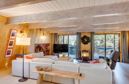 Pine Mountain Club Casa | Walk to Village Cozy Cabin in Pine Mountain Club!