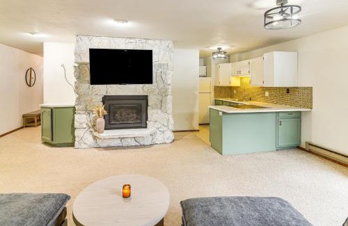 Old Town Apartamento | Walk to Winter Park Resort Condo with Hot Tub!