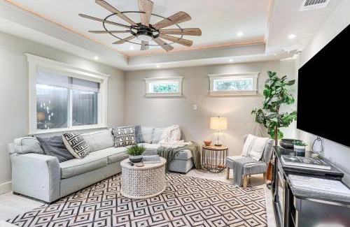 Zilker Casa | Walk to Zilker Park, Barton Springs Pool! Cozy Gem