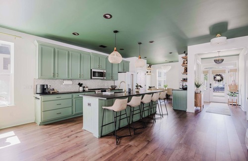 Bluffton Casa | Walk2OldTown! Luxury Designer Home 5 Bed/3 Bath