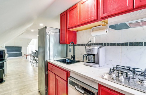 Arlington Heights Casa | Walkable Abode in Stroudsburg's Business District!