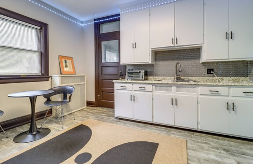 Toledo Apartamento | Walkable Apt: 4 Mi to Downtown Toledo!