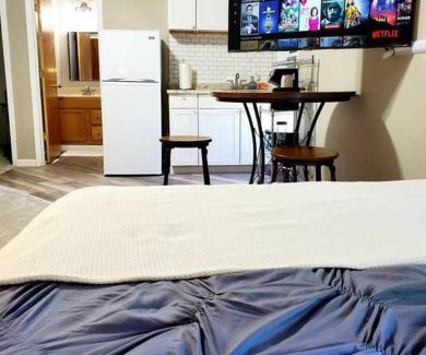 Columbus Apartamento | Walkable Cozy Downtown Studio, FREE Bikes to use