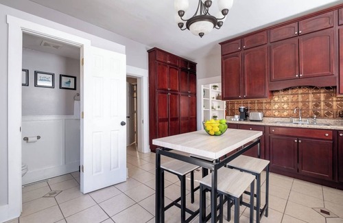 Columbus Casa | Walkable Historic Home (FREE Bikes to use)