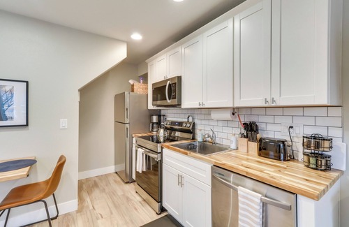 St. Johns Casa | Walkable Portland Stay in St Johns District