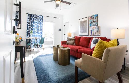 University Heights Apartamento | Walkable - Restaurants - Large Patio - Ac