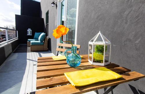 University Heights Apartamento | Walkable - Restaurants - Large Patio - Ac