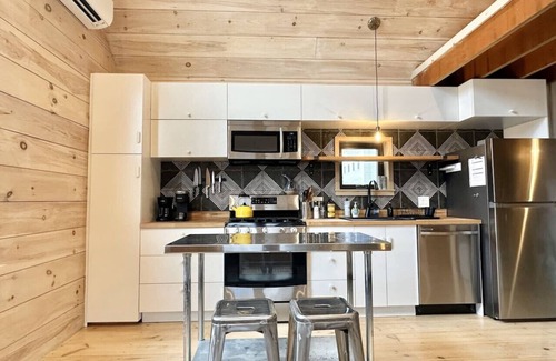 Bar Harbor Casa | Walkable Studio in Downtown Bar Harbor [Sea Smoke]