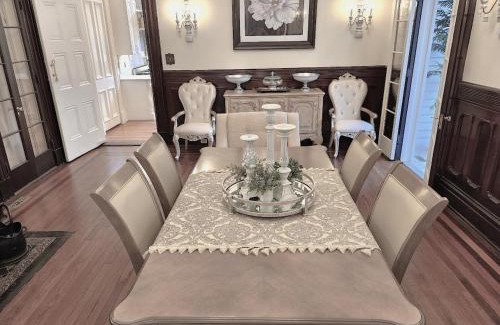 Faubourg Livaudais Casa | Walker Mansion on St Charles Ave - Unit 1