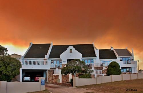 Franskraal Casa | Walkerbay Accommodation