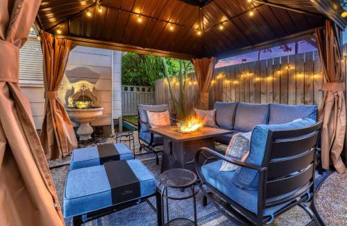 Queen Anne Casa | Walkers Delight on Queen Anne