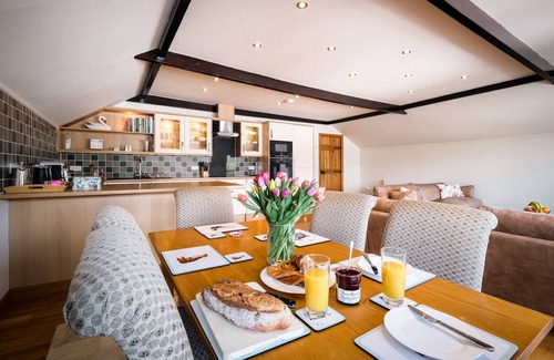Bowness-on-Windermere Casa | Walkers - Luxury Boat House En La Orilla Del Lago Windermere Cerca de Bowness